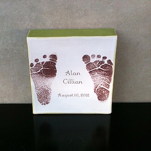 Personalisierte Erinnerungsbildbox des Babys Fußabdruck