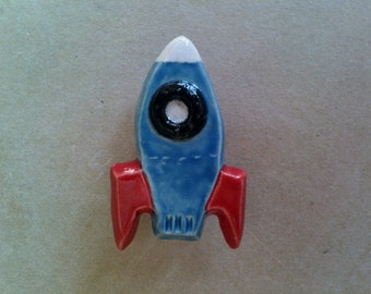 gałki do mebli w kształcie statku kosmicznego, uchwyty do szuflad, okucia meblowe