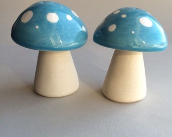 Handmade to order ceramic mushrooms salt & pepper set