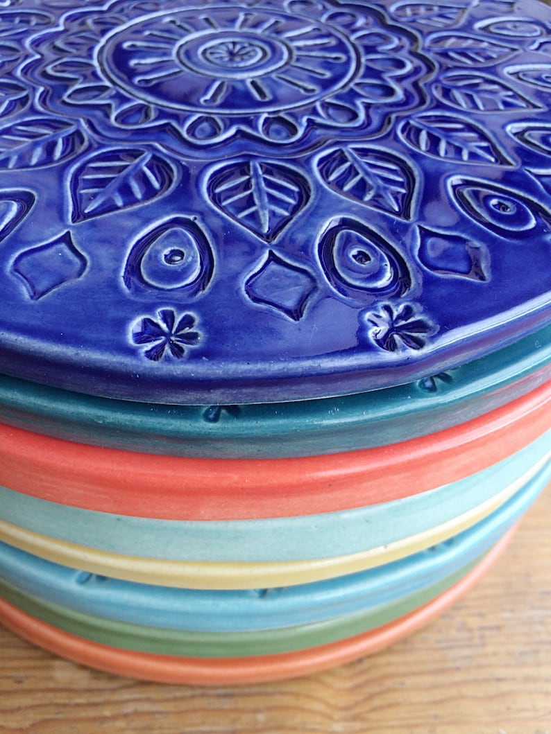 Handmade ceramic trivet/hot plate | Etsy