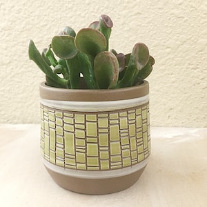 Handmade to order ceramic planter