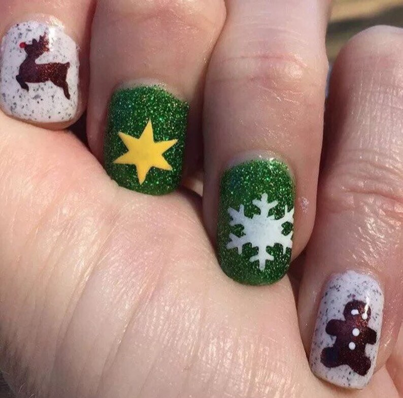 Christmas Vinyl Nail Stencils | Etsy