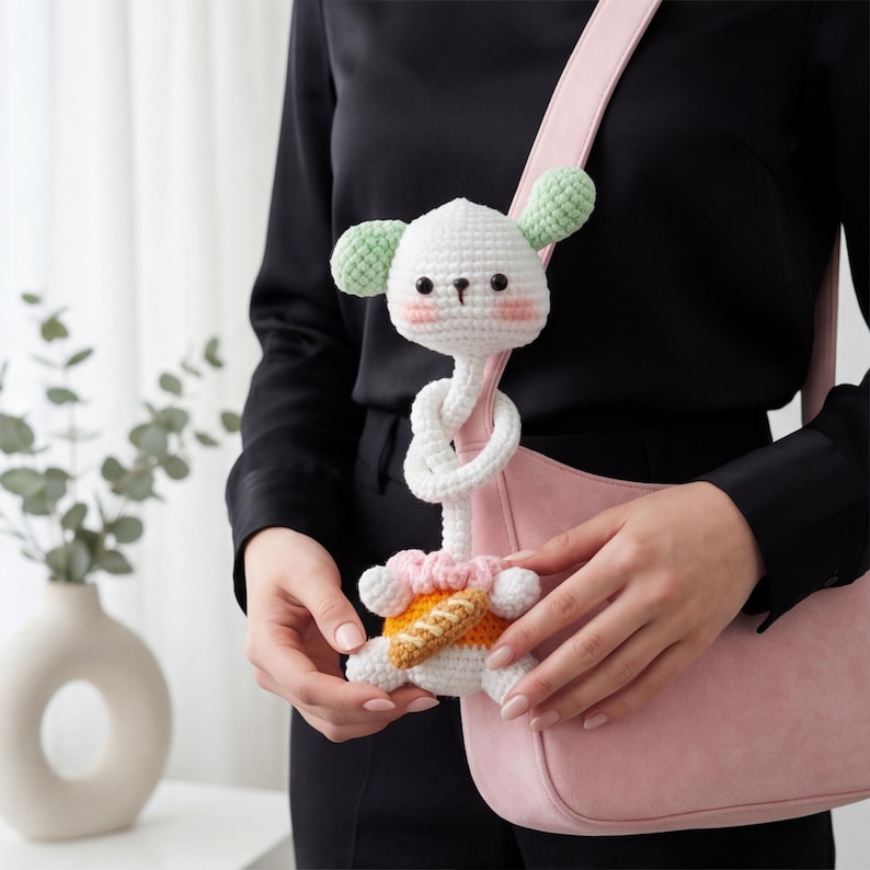 Schema 10-in-1 ciondoli per borsa all'uncinetto, modello collo lungo, modelli portachiavi animali, tutorial amigurumi peluche immagine 13