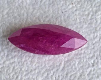 Natuurlijke Mozambikaanse robijn (Maanik) 10,89 kt marquisevorm | Premium edelsteen voor ringen en vedische astrologie