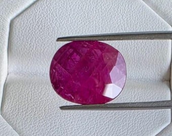 Natuurlijke Mozambikaanse robijn (Maanik) 11,80 kt ovale edelsteen voor ringen en astrologie