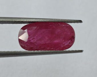 Natürlicher Rubin (Maanik) 3,48 Ct Oval facettierter Stein | Mosambik Herkunft Edelstein für Ring & Astrologie