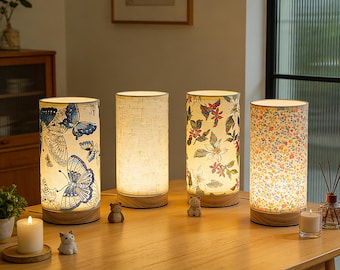 Lámpara de mesa de tela, base de madera maciza, alimentación por USB, viene con control remoto, lámpara de mesa moderna y acogedora para dormitorio/sala de estar. Más vendido