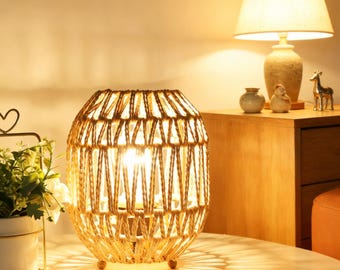 Lámpara de noche de ratán tejida a mano, lámpara de mesita de noche bohemia, lámpara de dormitorio de mimbre hecha a mano, decoración acogedora del hogar bohemio. Más vendido.