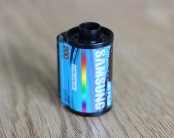 Samsung 35-mm kleurennegatieffilm – Onbelicht – 36 opnamen – Verlopen – Y2K-look – Experimentele analoge film