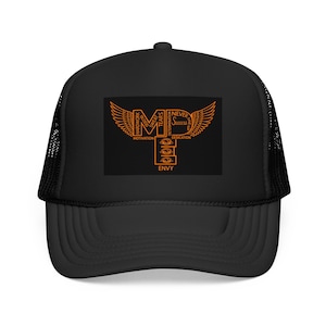 以下が含まれることがあります： クリーム、ライトグレー、ダークグレーの3色の、つや消し仕上げの陶器製マグカップのセット。 各マグカップはシンプルでミニマリストなデザインで、コーヒーや紅茶に最適です。