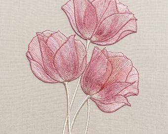 Wzór haftu "Różowy tulipan", elegancki plik haftu "Bukiet kwiatów", minimalistyczny ścieg kwiatowy, wiosenny motyw botaniczny, 5 rozmiarów, natychmiastowe pobranie