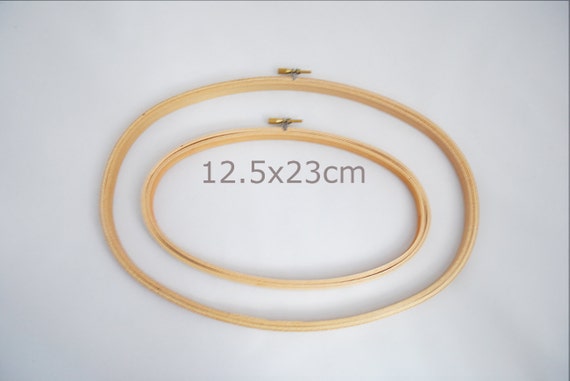 Cadre à Broder Vintage Duchess Ovale 12x6 Pouces - Bois Feutré - Made In USA - Occasion