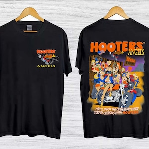 90s Hooters T Shirt - Etsy