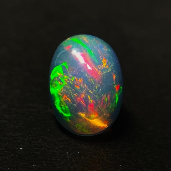 Natural Fire White Ethiopian Opal Cabochon Multi Fire Opal, Oval Shape 11x8x5 MM, 2.15 Carat, Jewelry Making Loose Gemstone,