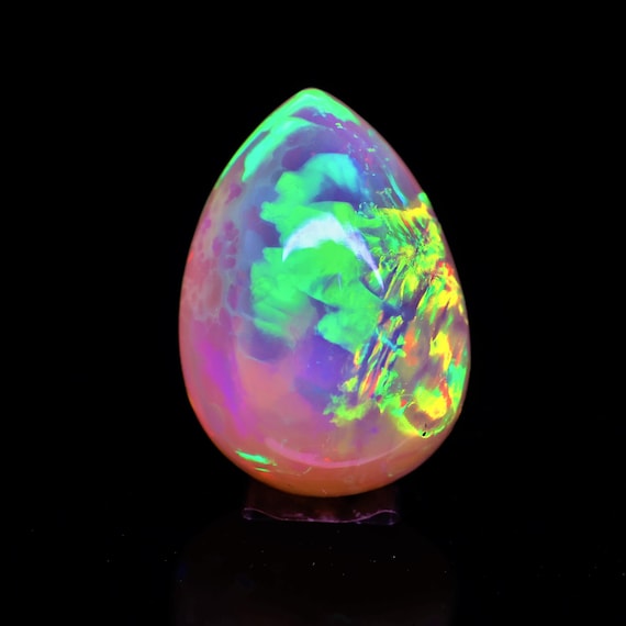 Natural White Opal Rainbow Fire, 14.15 Carat 20x14x10 MM, White Large Natural Opal Ethiopian Natural Gemstone, Gift For Her.