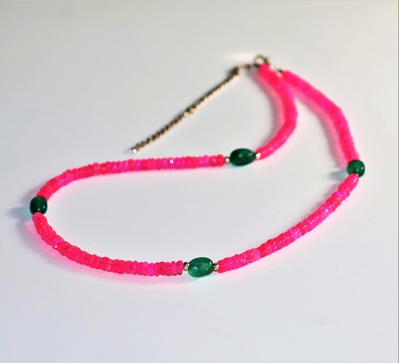 Pink and Green Gemstone Necklace, Vibrant Neon Pink Beaded Choker, Natural Emerald Oval Beads Necklace, Dainty Layering Choker, Gift for Her