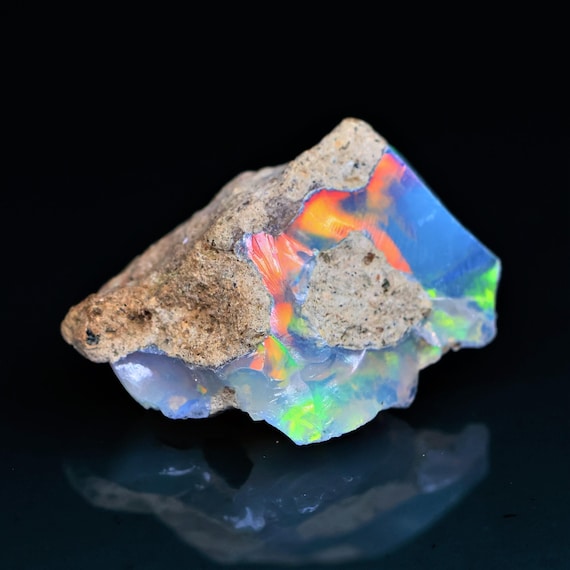 8.80 Carat, Natural Ethiopian Opal Rough, Natural Ethiopian Opal Rough Gemstone ( 22x15x9 mm )