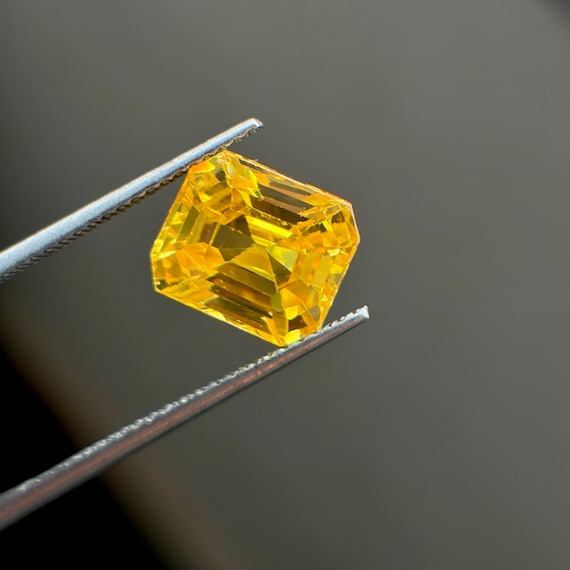 Natural Yellow Zircon Loose Gemstone, 5.93 Carat Octagon/Emerald Cut, 9x8x5 mm, Brilliant Sparkle Gemstone for Ring, Pendant Jewelry Making.