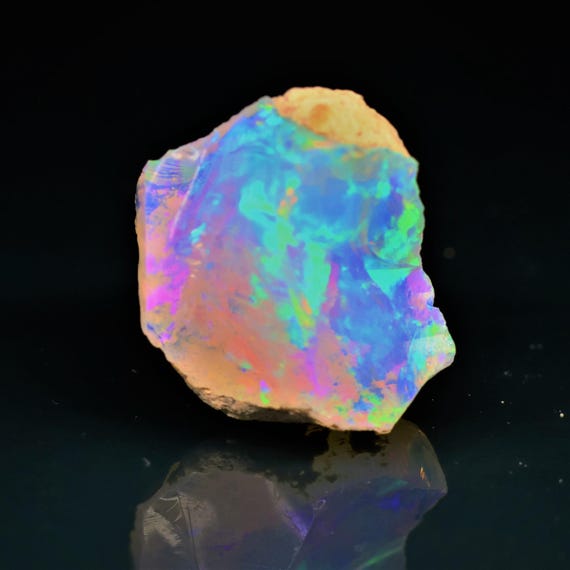 7.60 Carat, Natural Ethiopian Opal Rough, Natural Ethiopian Opal Rough Gemstone ( 16X15X7 mm )