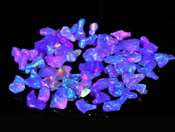 Natural Lavender Fire Opal Polished Rough Tumbled Stones, Purple Blue Opal Freeform Parcel, Loose Gemstone for Wire Wrapping Jewelry