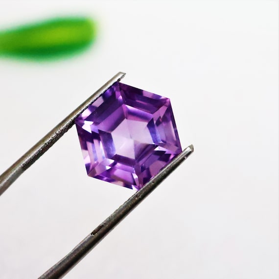Amethyst Gemstone, Hexagon Cut Stone, Loose Gemstone, Purple Amethyst, 9.00 Carat Amethyst, Geometric Gem Jewelry Making Stone, 13x9 MM.