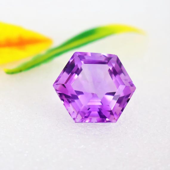 Amethyst Gemstone, Hexagon Cut Stone, Loose Gemstone, Purple Amethyst, 19.30 Carat Amethyst, Geometric Gem Jewelry Making Stone, 17x11 MM.