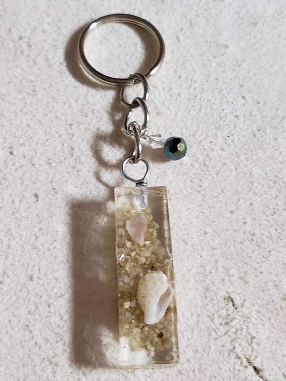 Ocean Seashell Resin Letter I Keychain