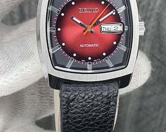 Montre-bracelet automatique SEIKO à cadran rouge pour homme, série Recraft (7S26)