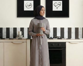 Tela com Caligrafia do Coração de Yasin | Arte Árabe em Preto e Branco, Decoração Islâmica emoldurada
