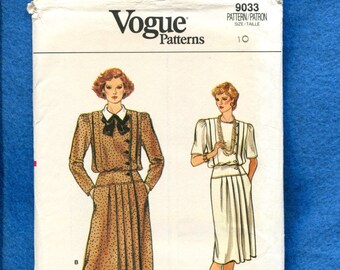 1980's Vogue 9033 Tailored Side Bodice Button Dress Pattern Size 10 UNCUT