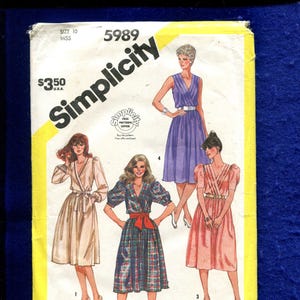 Modello per abiti con maniche a sbuffo e corpetto a trapezio Simplicity 5989 anni &#39;80, taglia 10, non tagliato