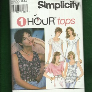 Simplicity 8986 Tops with Neckline Flounce Detail and Sleeve Variations Sizes XS..S..M UNCUT