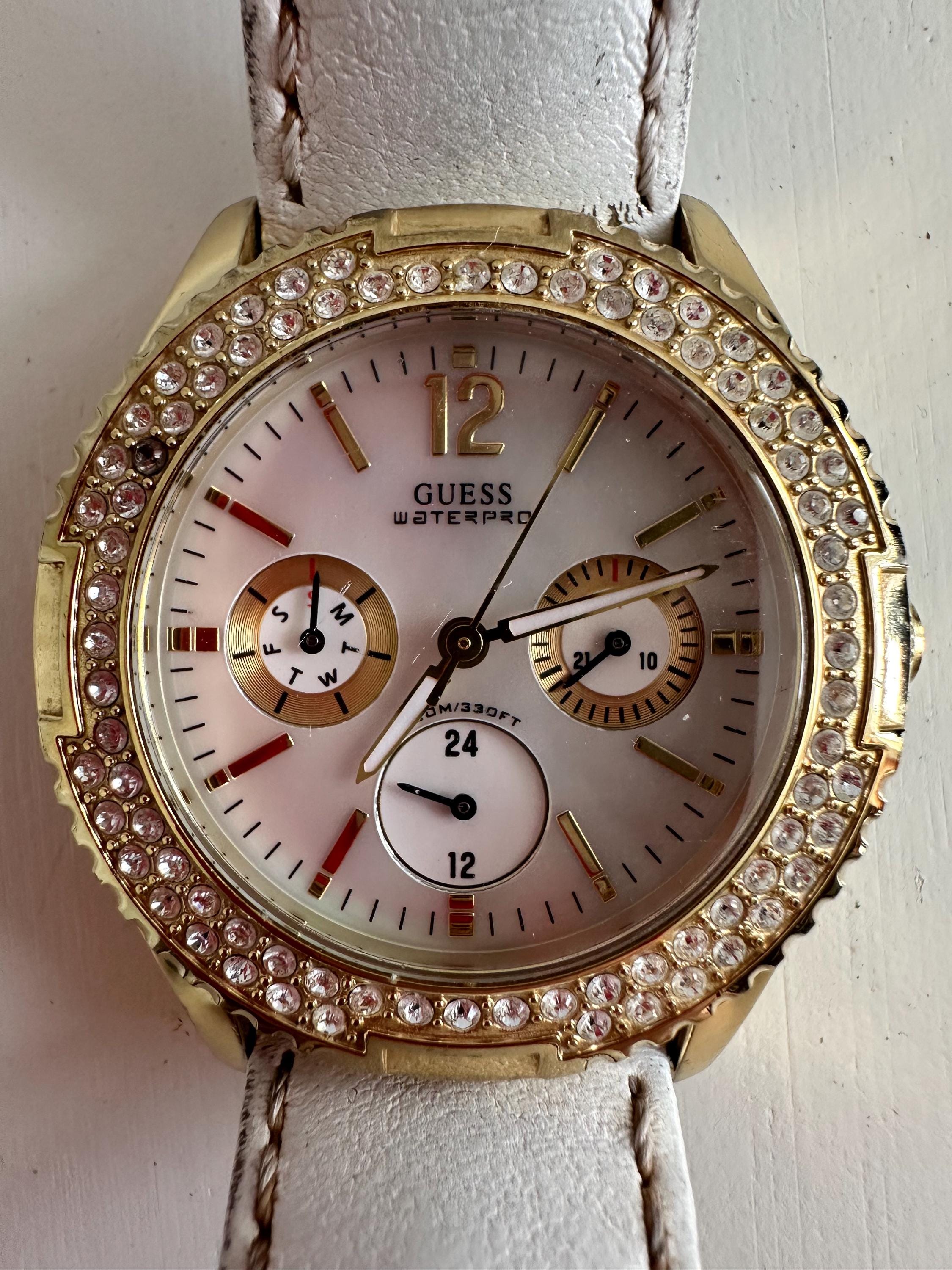 Vintage Guess Wristwatch Gold Tone Case Analog Quartz Date Calendar Watch Vintage Gold Guess Watch - Etsy main image 3