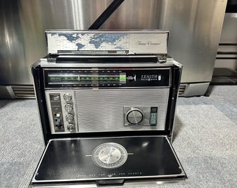ポータブルヴィンテージラジオ ナショナル パナソニック モデル R-312