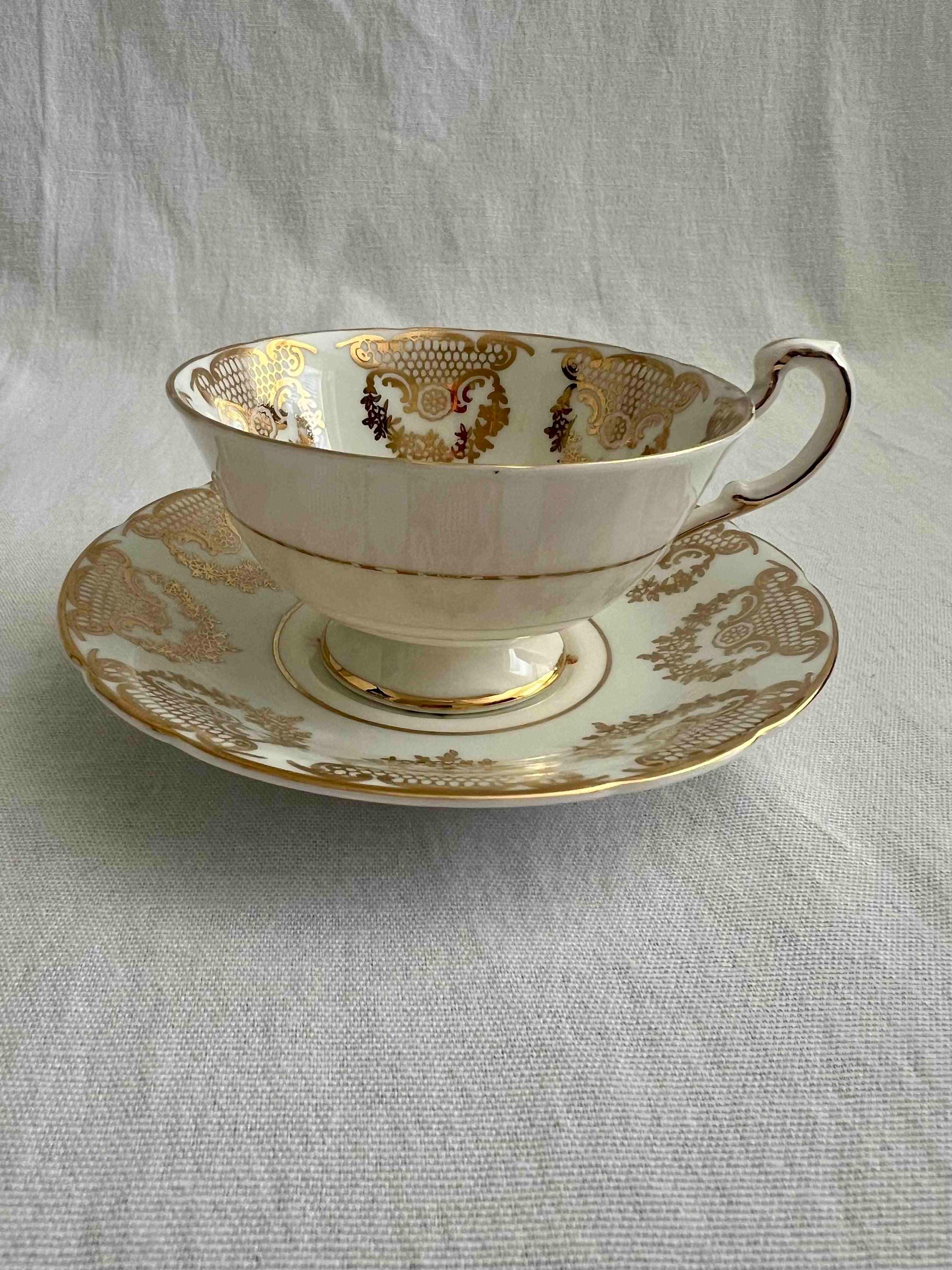 Paragon bone china - Etsy 日本
