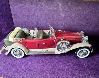 1/24 Franklin Mint 1955 Cadillac Fleetwood Elvis Presley's Pink