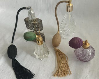 Vintage Parfüm Flasche Lot von 6 - kunstvolle filigrane, geschliffene Kristall- und Kugelzerstäuber