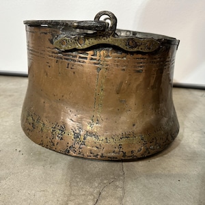 Antique 19thC Hammered Copper Cauldron 12" Pot w/ Forged Wrought Iron Handle