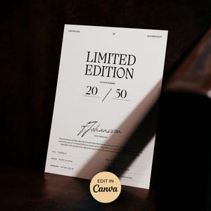 Pode incluir: Um certificado de autenticidade branco para uma obra de arte de edi&ccedil;&atilde;o limitada, com o texto "LIMITED EDITION" e o n&uacute;mero da edi&ccedil;&atilde;o "20/50". A assinatura do artista &eacute; vis&iacute;vel, juntamente com o texto "EDIT IN Canva".
