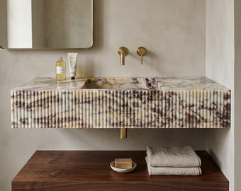 Umywalka z marmuru Calacatta Viola, 146 cm x 51 cm, żłobkowana umywalka ścienna, luksusowa umywalka z naturalnego kamienia, ręcznie rzeźbiona marmurowa umywalka łazienkowa