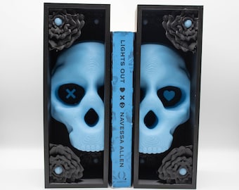 Lights Out Inspired| Glow-in-the-Dark Skull Book Nook |Gothic Bookshelf Decor