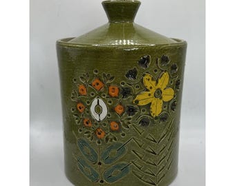 Italienische Keksdose mit geprägten Blumen von Bitossi, Grüne Keramik aus den 1950er Jahren