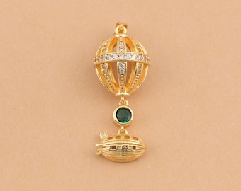 Adventurous 18K Gold Filled Hot Air Balloon Pendant with Green Gem and Mini Airship Drop for Necklace Jewelry Making 17x42mm