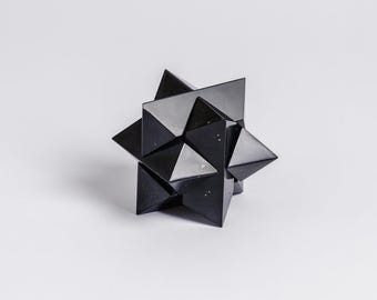 Burr Star 3D gemstone puzzle in Black Onyx
