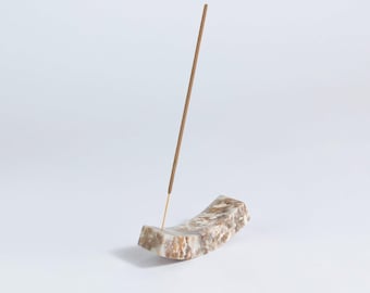 Smile gemstone incense holder - creamy soapstone
