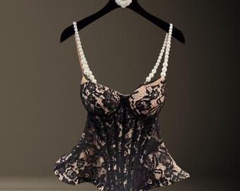 Pearl Strap Lace Camisole and Tailored Pants Set, Elegant Two-Piece Evening Wear