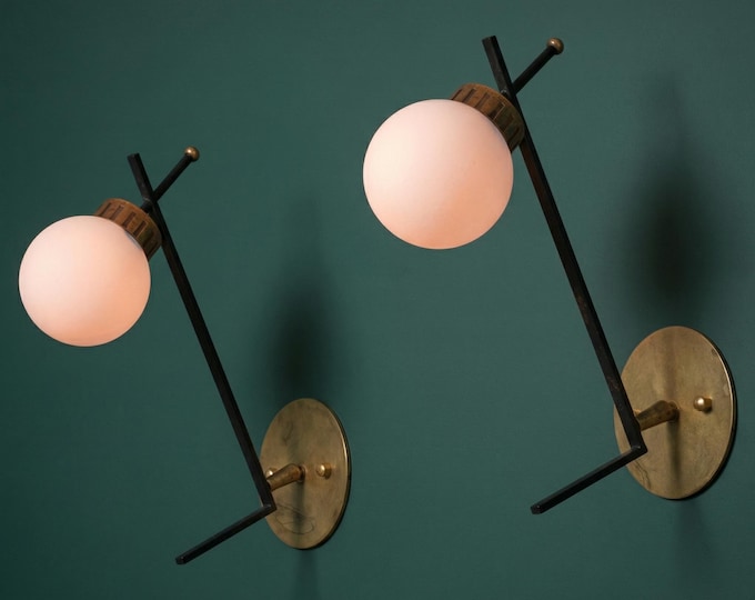 Handcrafted Brass Wall Light - Contemporary Gold Sconce - Luxury Interior Lighting - Professional Wall Mounted Lamp