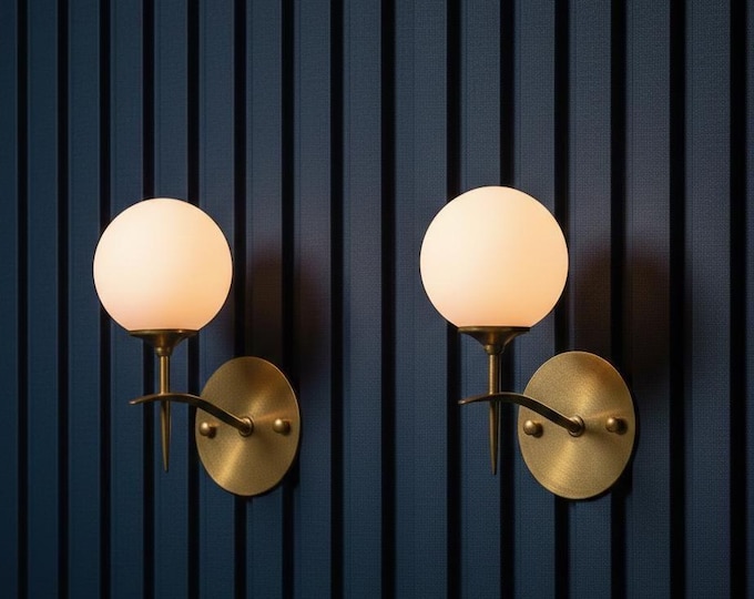Handcrafted Brass Wall Light - Contemporary Gold Sconce - Luxury Interior Lighting - Professional Wall Mounted Lamp