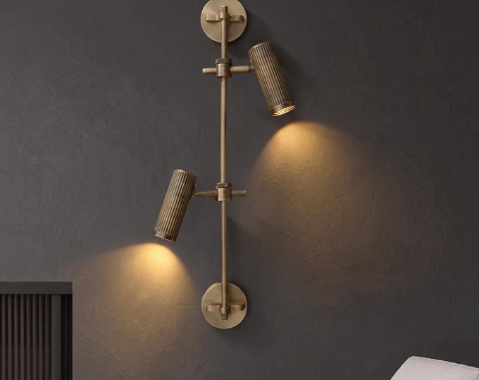Modern Brass Double Spotlight Wall Sconce Mid Century Wall Lamp Luxury Gold Reading Light Fixture Minimalist Bedroom Vanity Lighting