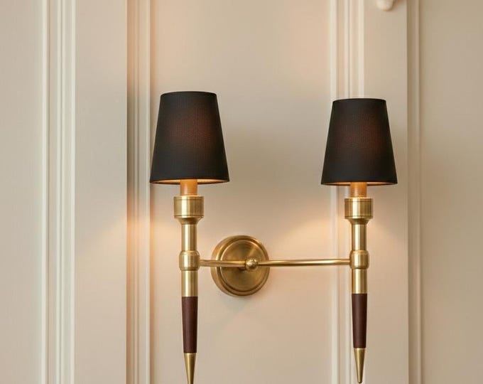 Handcrafted Brass Wall Light - Contemporary Gold Sconce - Luxury Interior Lighting - Professional Wall Mounted Lamp